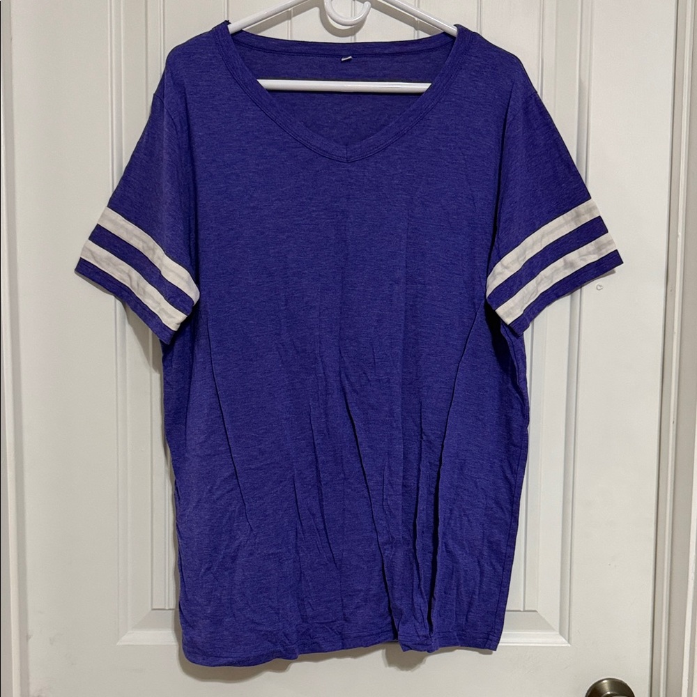 Casual Purple V-Neck Tee with White Sleeve Stripes